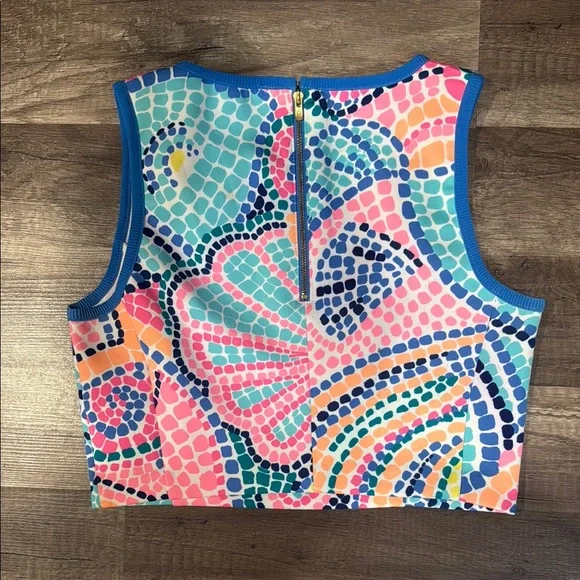 Lilly Pulitzer Women’s S. Kennedy Skirt & Crop Top Tile Wave. RARE BEAUTY! - Picture 5 of 6